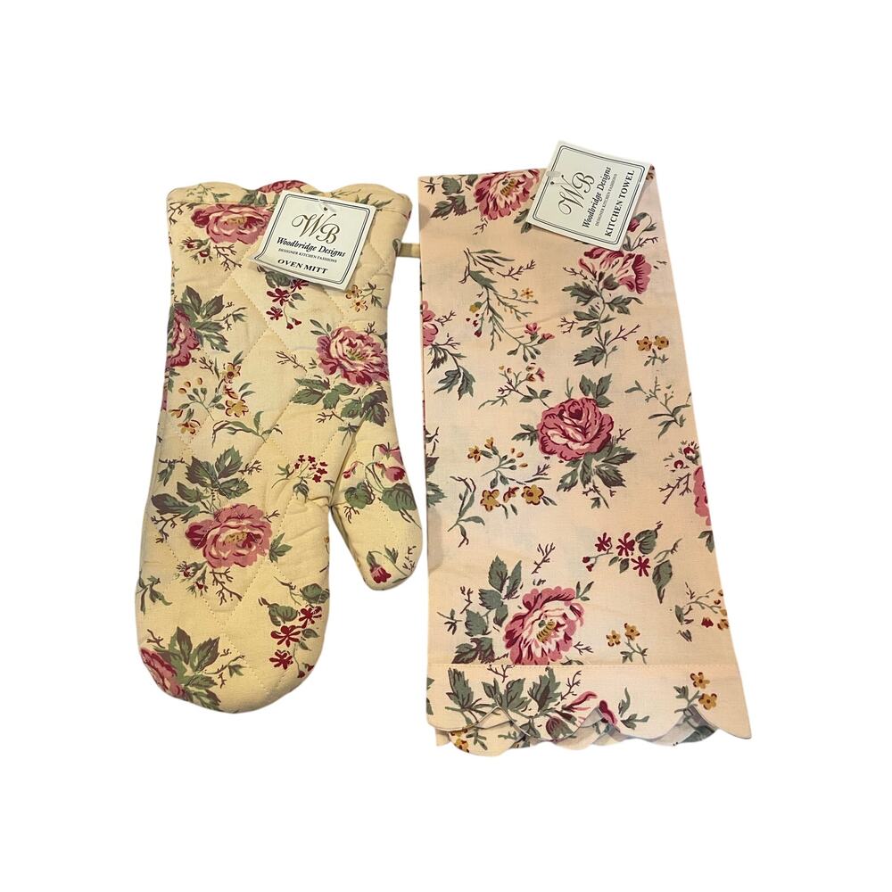 Cottage core Old English Rose Oven Mitt And Dishtowel NEW grannie-core garden